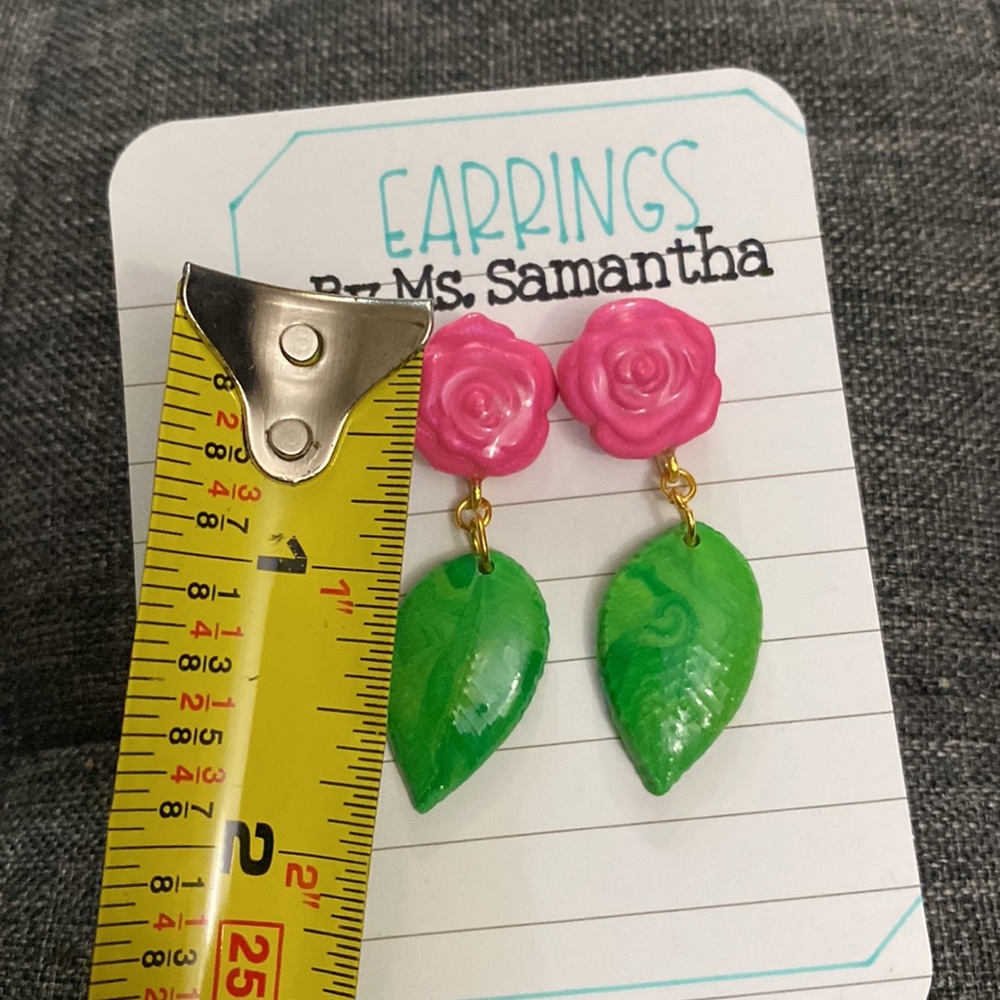 Clay Earrings -ROSES - Picture 4 of 5